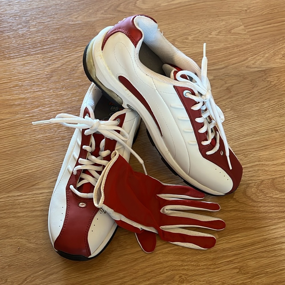 Women’s Dr. Scholl’s Red and White Leather Golf Shoes with Golf Glove Size 8.5